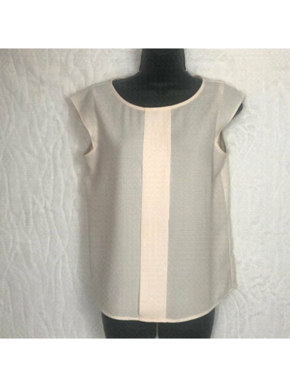 Tahari Short Sleeved Blouse Size XS